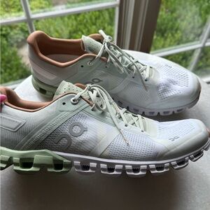 Cloudflow W Aloe shoes | White 10.5